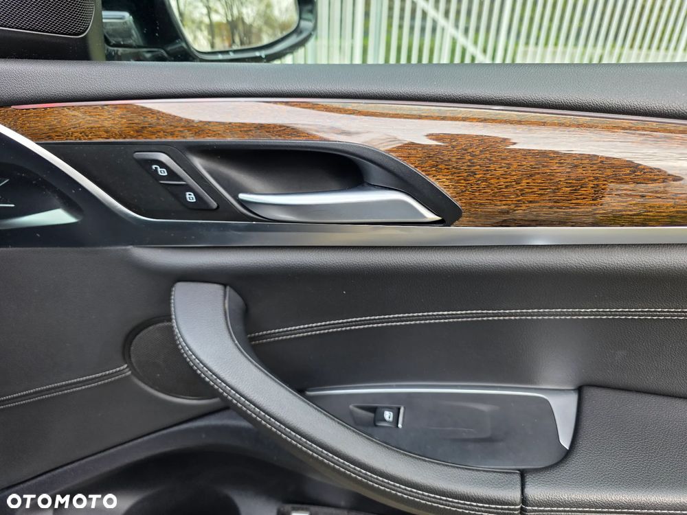 BMW X3 xDrive30i xLine - 36