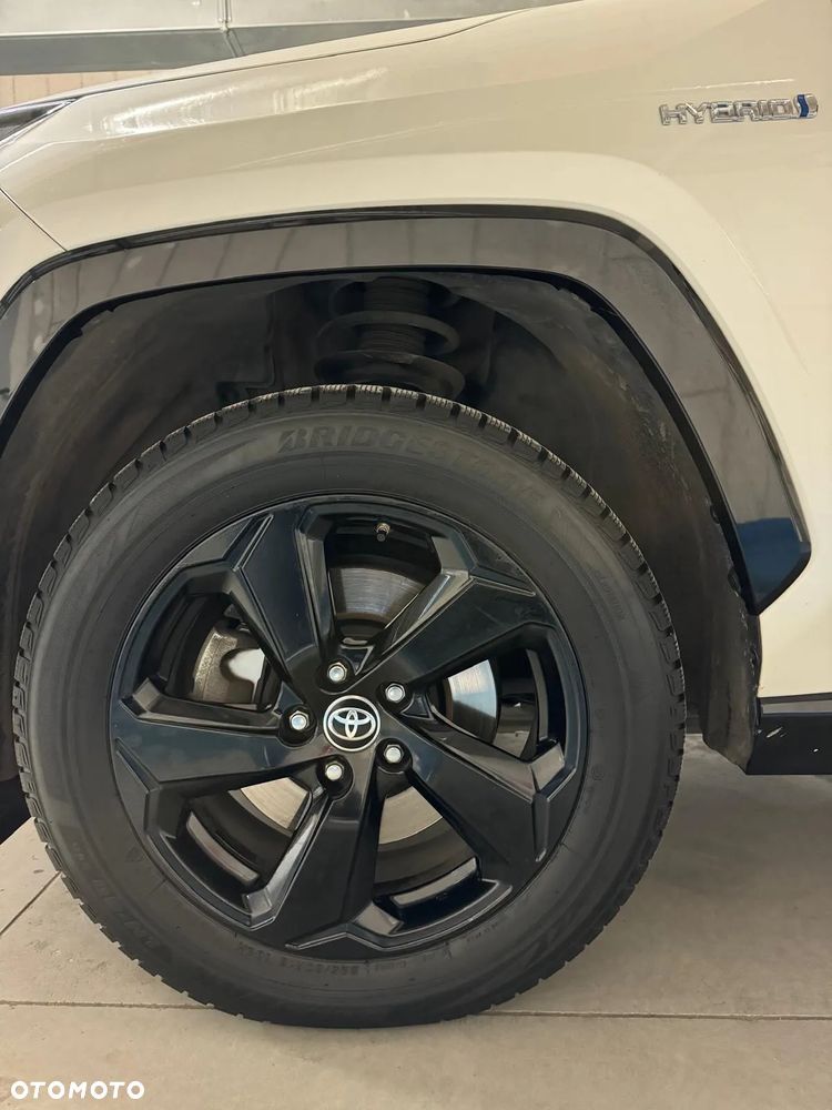 Toyota RAV4 ver-2-5-hybrid-selection-4x4 - 21