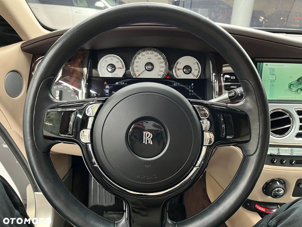Rolls-Royce Wraith - 20
