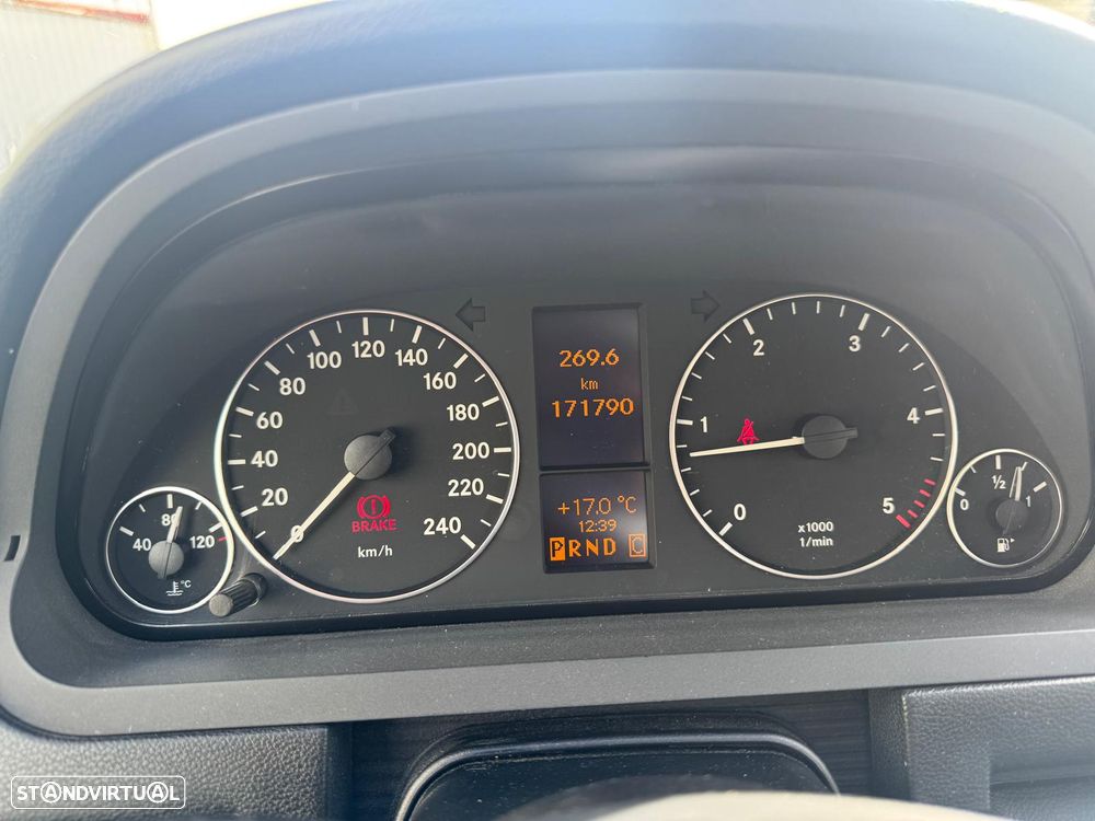 Mercedes-Benz A 180 Limousine - 6