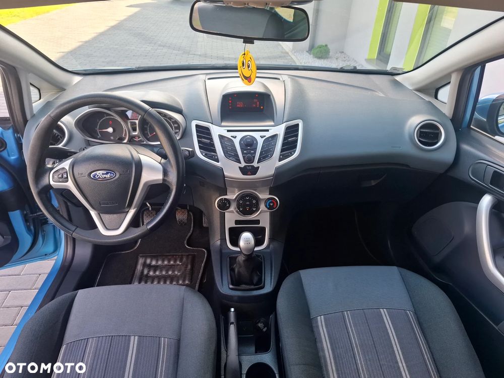 Ford Fiesta 1.25 Ghia - 12