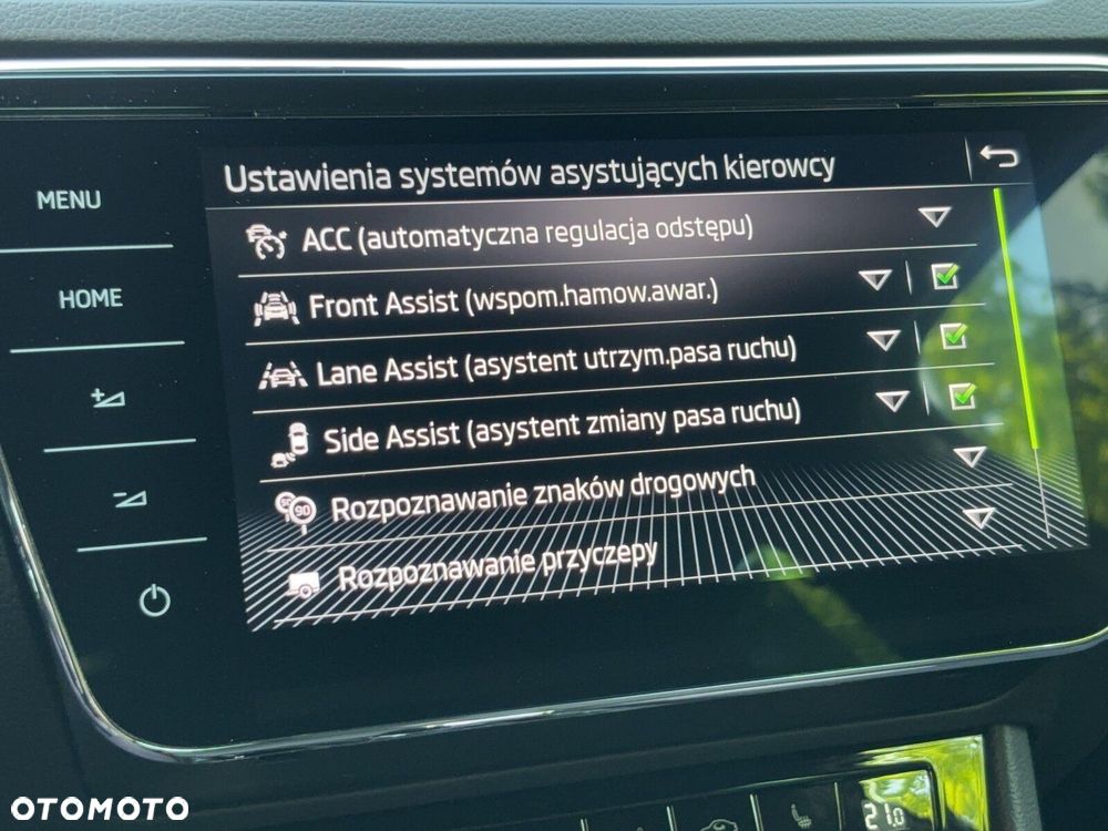 Skoda Superb 2.0 TDI SCR 4x4 Sportline DSG - 39