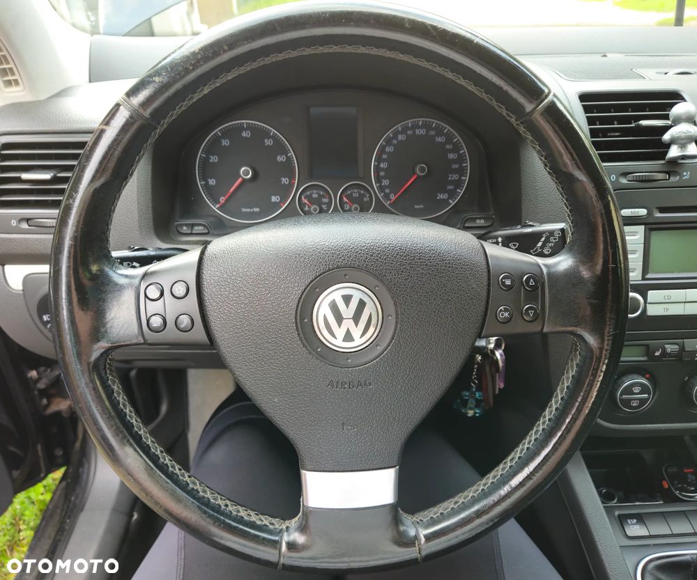 Volkswagen Golf 1.6 Comfortline - 13