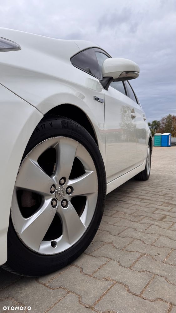 Toyota Prius - 17