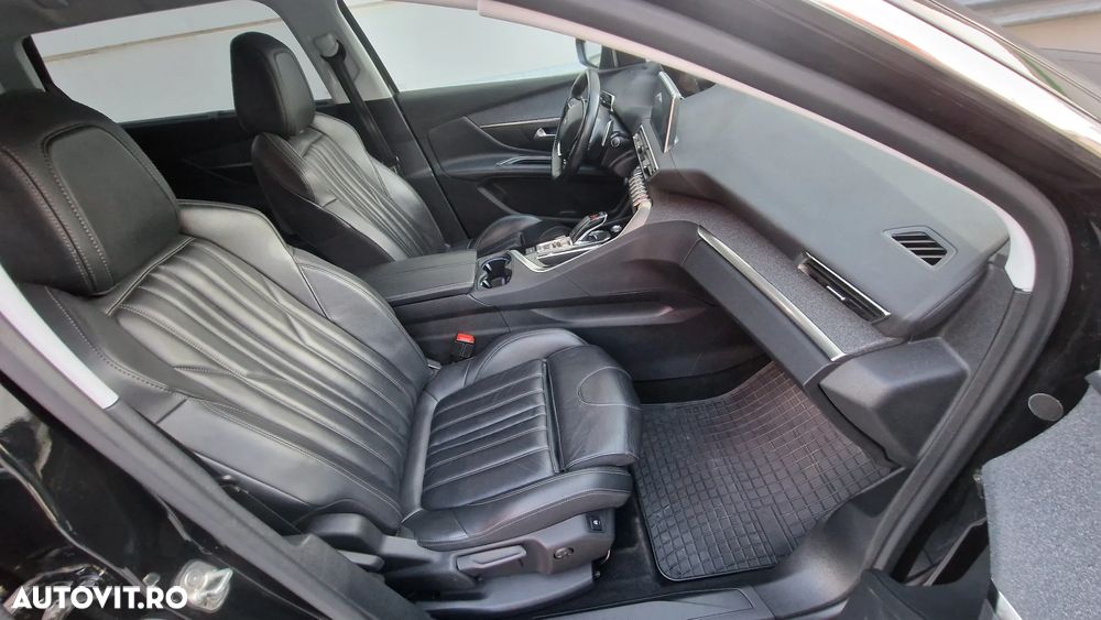 Peugeot 5008 1.2 Puretech Turbo s&s EAT8 Allure - 6