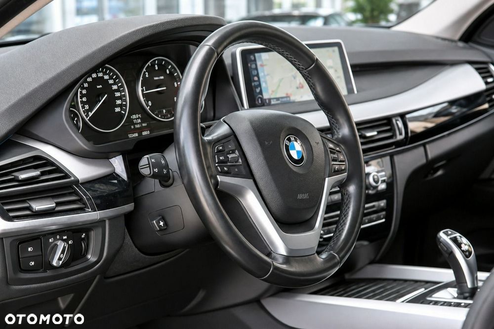 BMW X5 xDrive25d - 12
