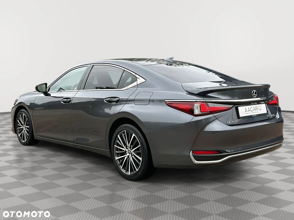 Lexus ES 300h Business Edition - 2