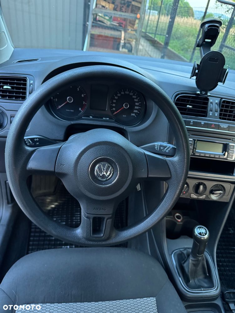 Volkswagen Polo - 12
