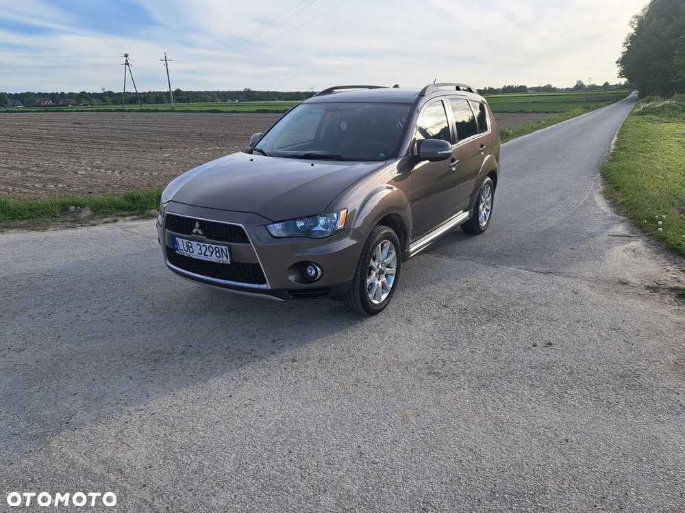 Mitsubishi Outlander 2.0 Intense + 2WD CVT - 7