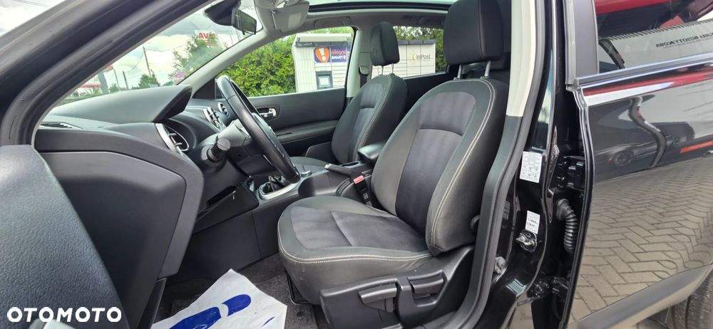 Nissan Qashqai 1.6 dCi 4 x 4 DPF Start/Stop tekna - 30
