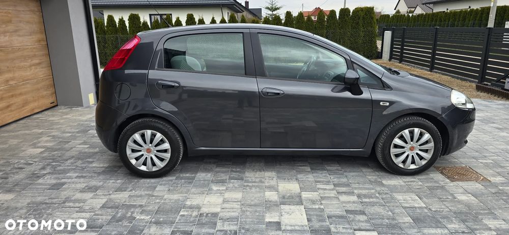 Fiat Grande Punto - 5