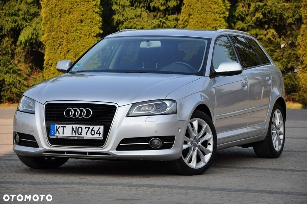 Audi A3 Sportback - 2