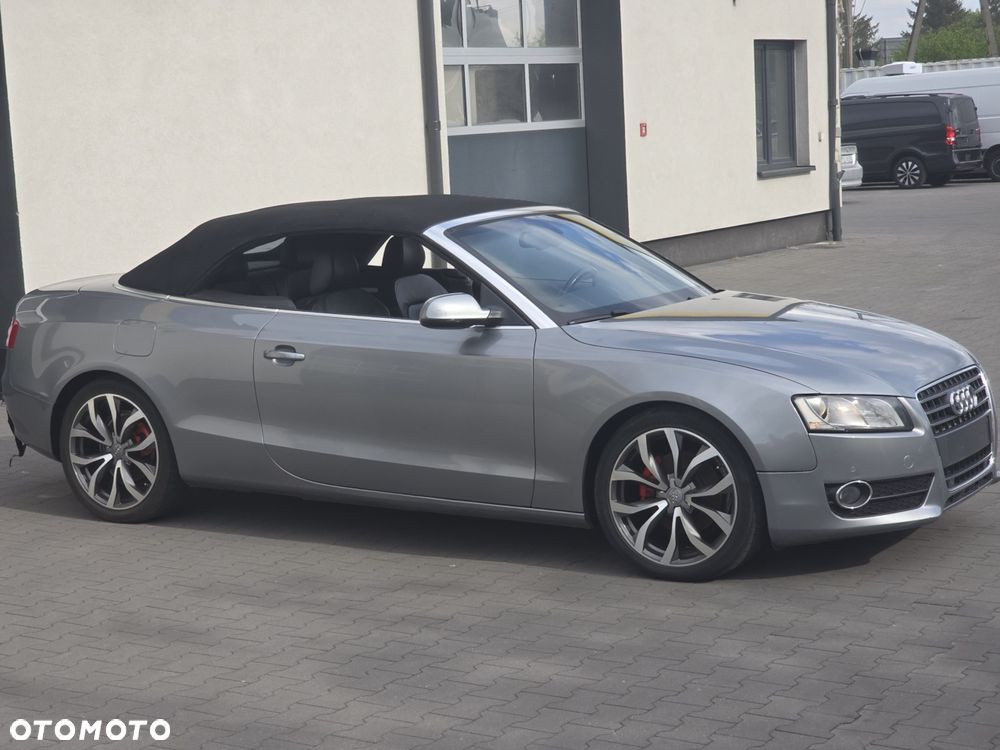 Audi A5 Cabrio - 8