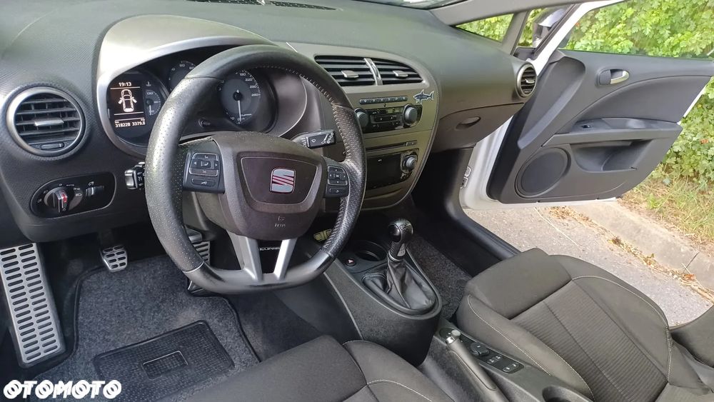 Seat Leon ver-2-0-tsi-cupra - 5