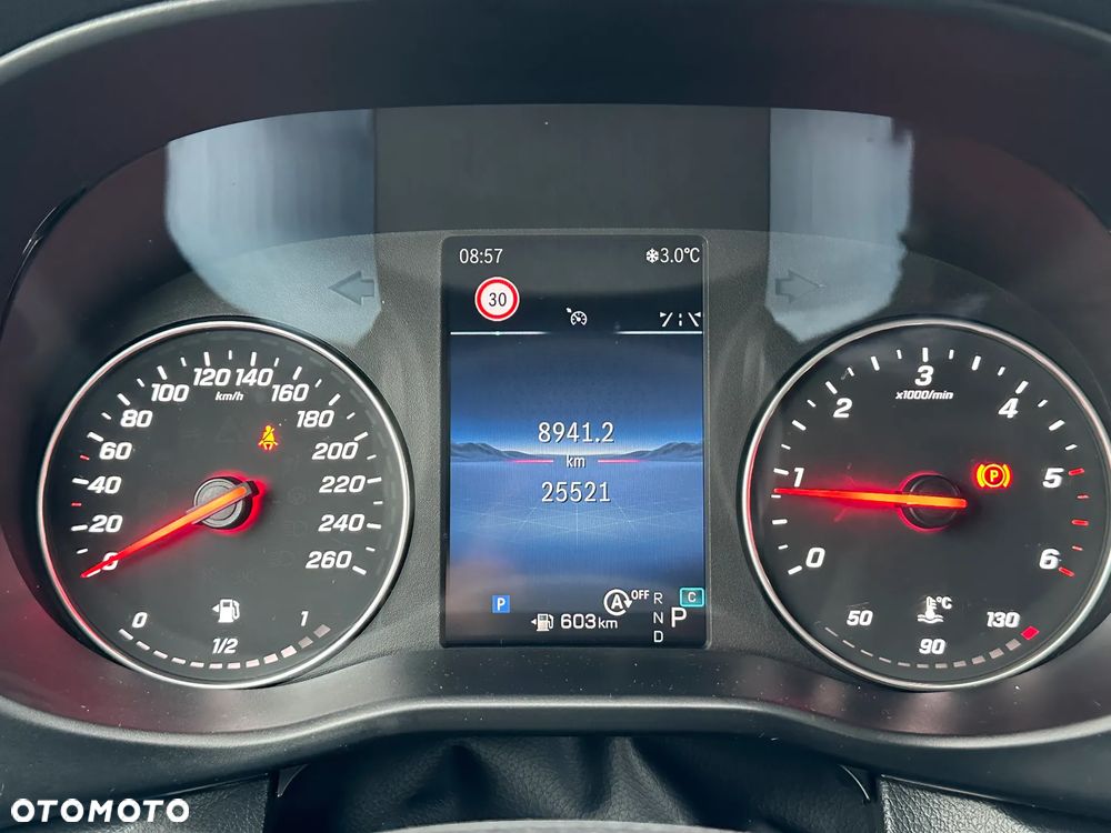 Mercedes-Benz Vito - 15