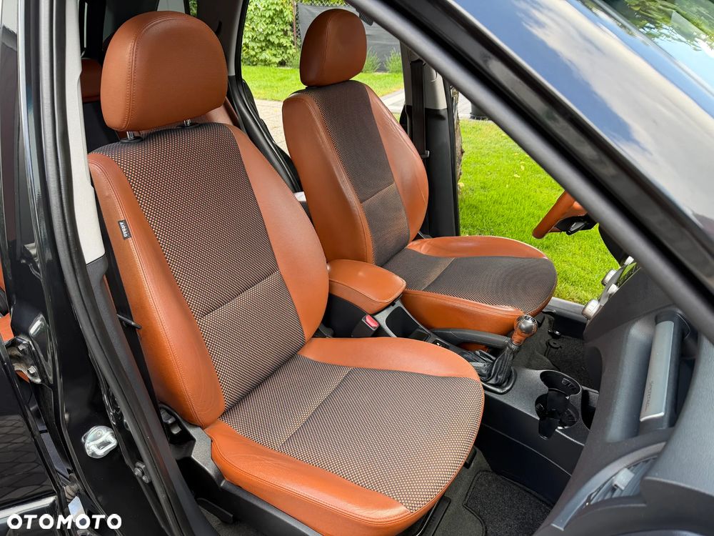 Kia Sportage 2.0 Expedition + - 7