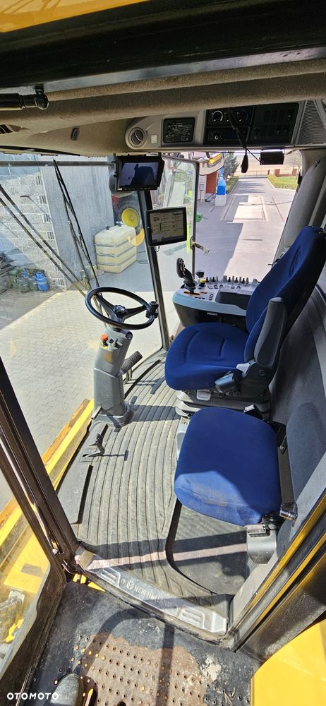 New Holland CX 6.80 - 10