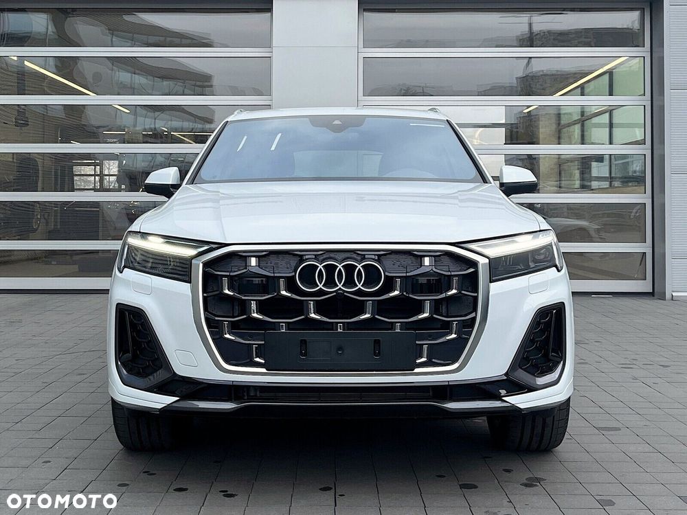 Audi Q7 - 7