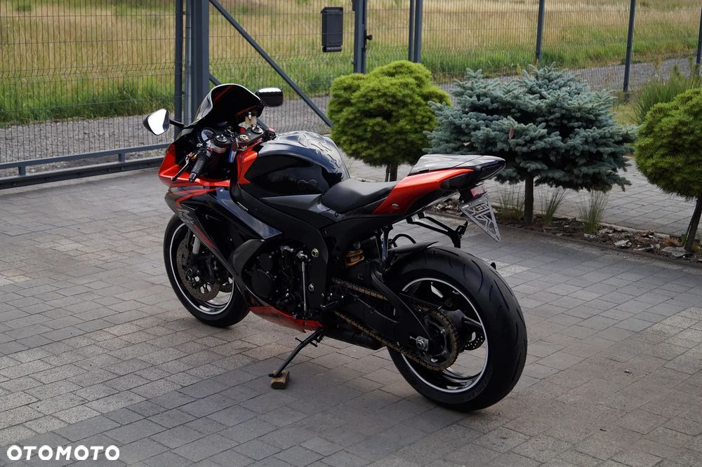 Suzuki GSX-R - 9