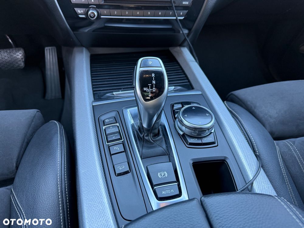 BMW X5 xDrive30d - 15