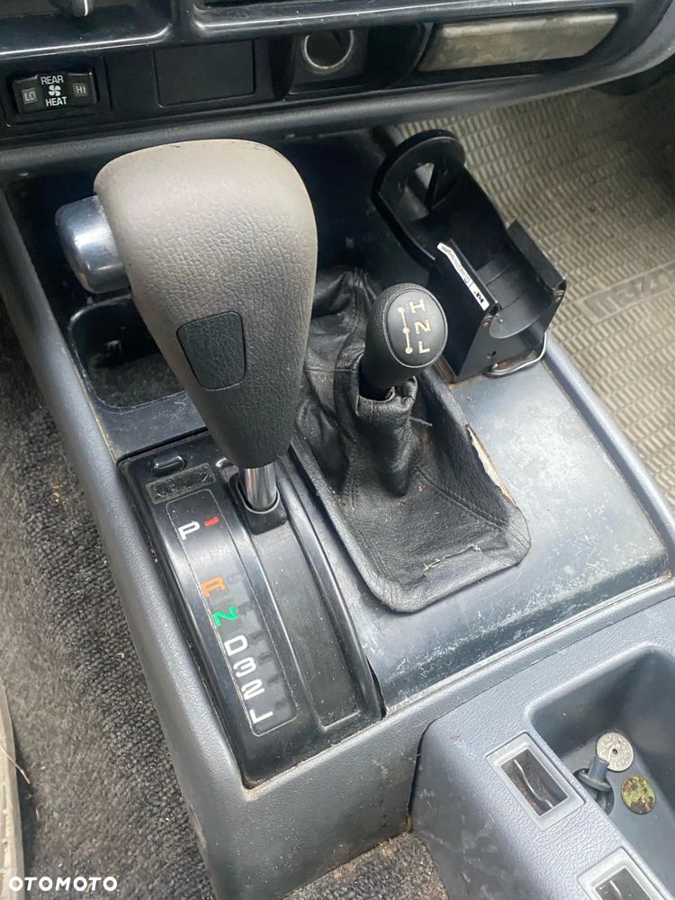 Toyota Land Cruiser - 3