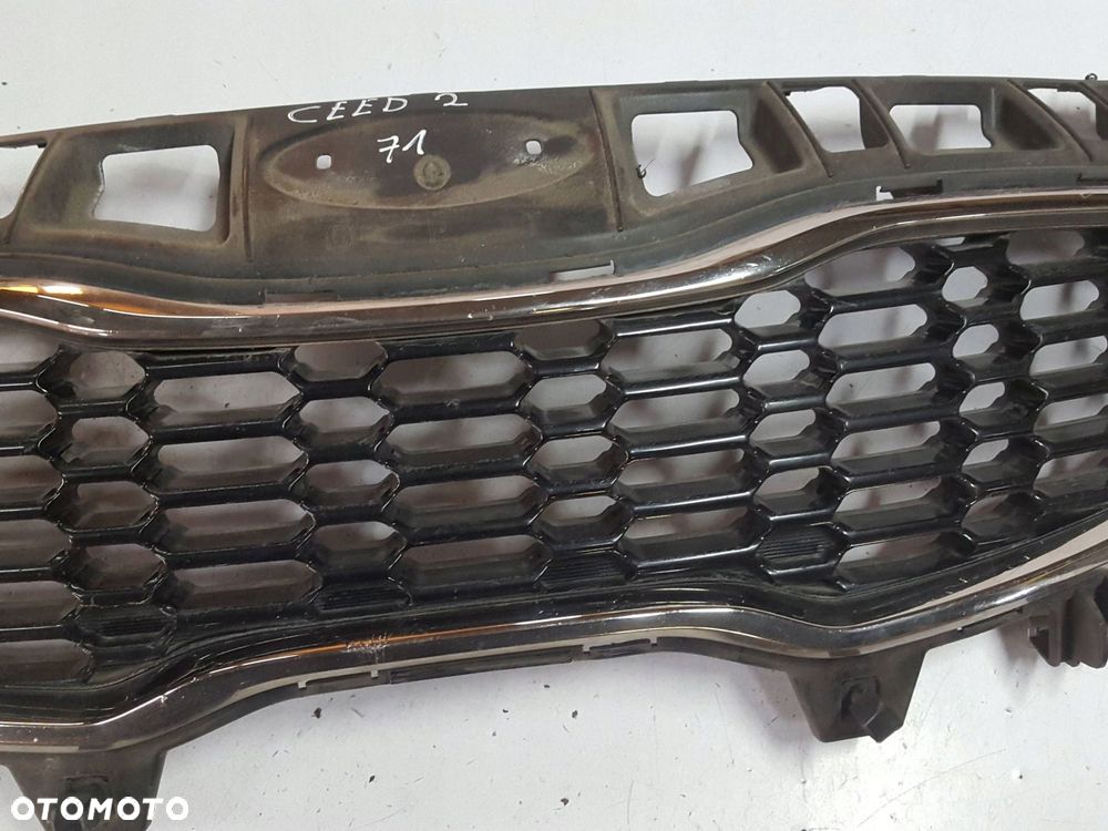 KIA CEED 2 II 12-14r ATRAPA GRILL 86351-A2010 - 3
