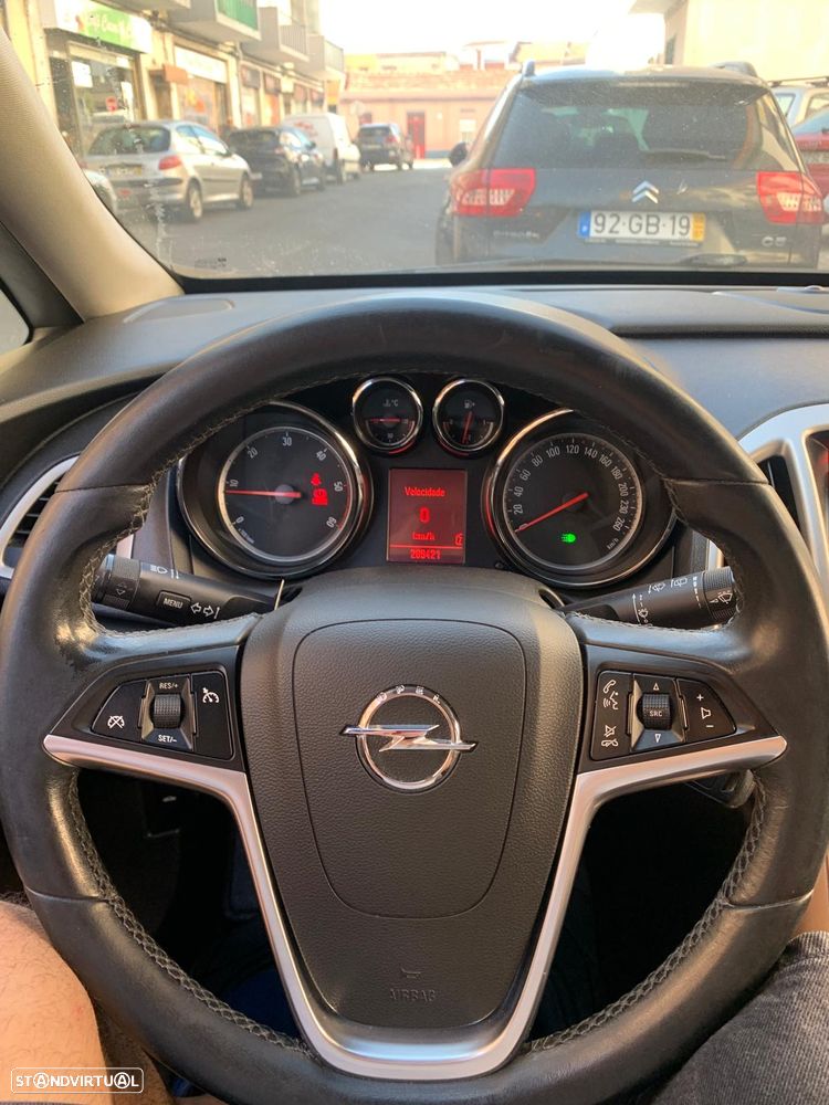 Opel Astra 1.3 CDTi Cosmo - 22