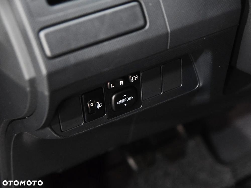 Toyota Auris - 15