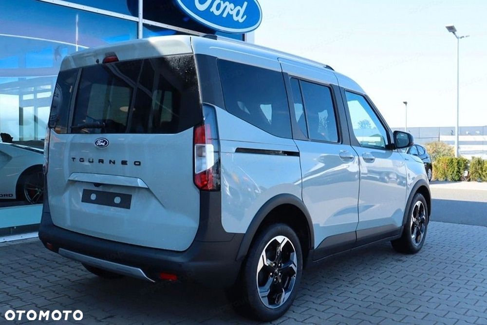 Ford Tourneo Courier - 8