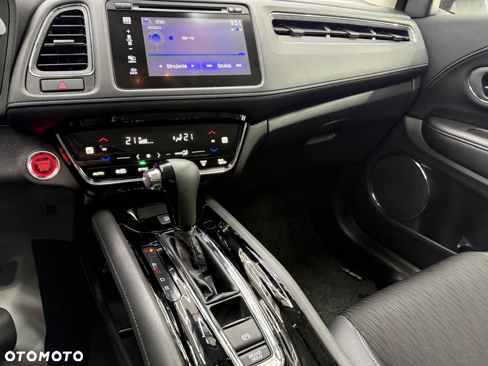 Honda HR-V 1.5 i-VTEC CVT Executive - 22