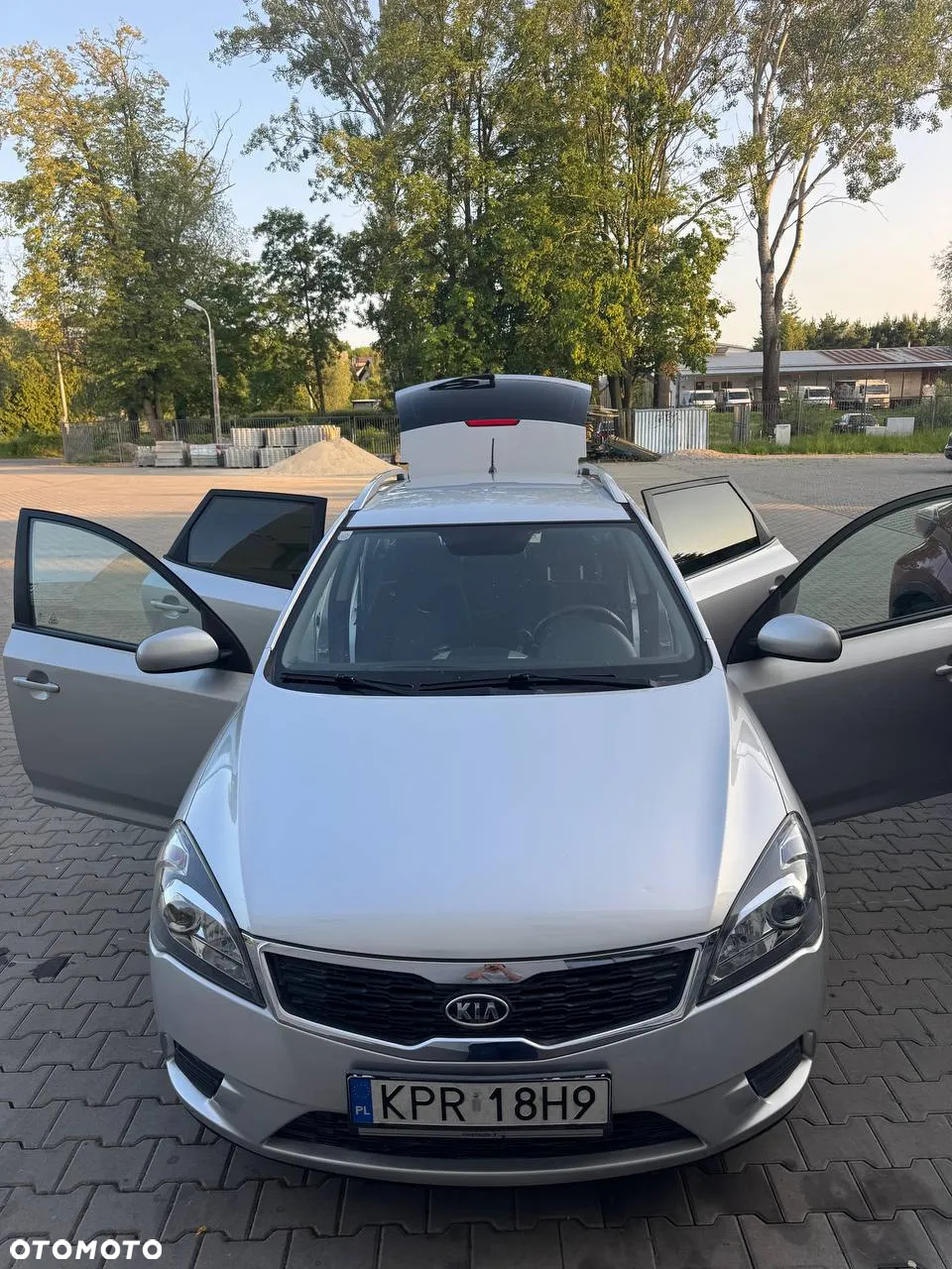 Kia Ceed - 9