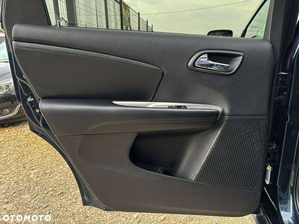 Fiat Freemont 2.0 Multijet Urban AWD - 17