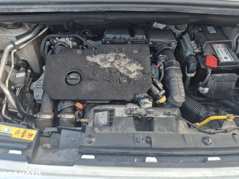 Opel Combo 1.5 CDTI Essentia S&S - 9