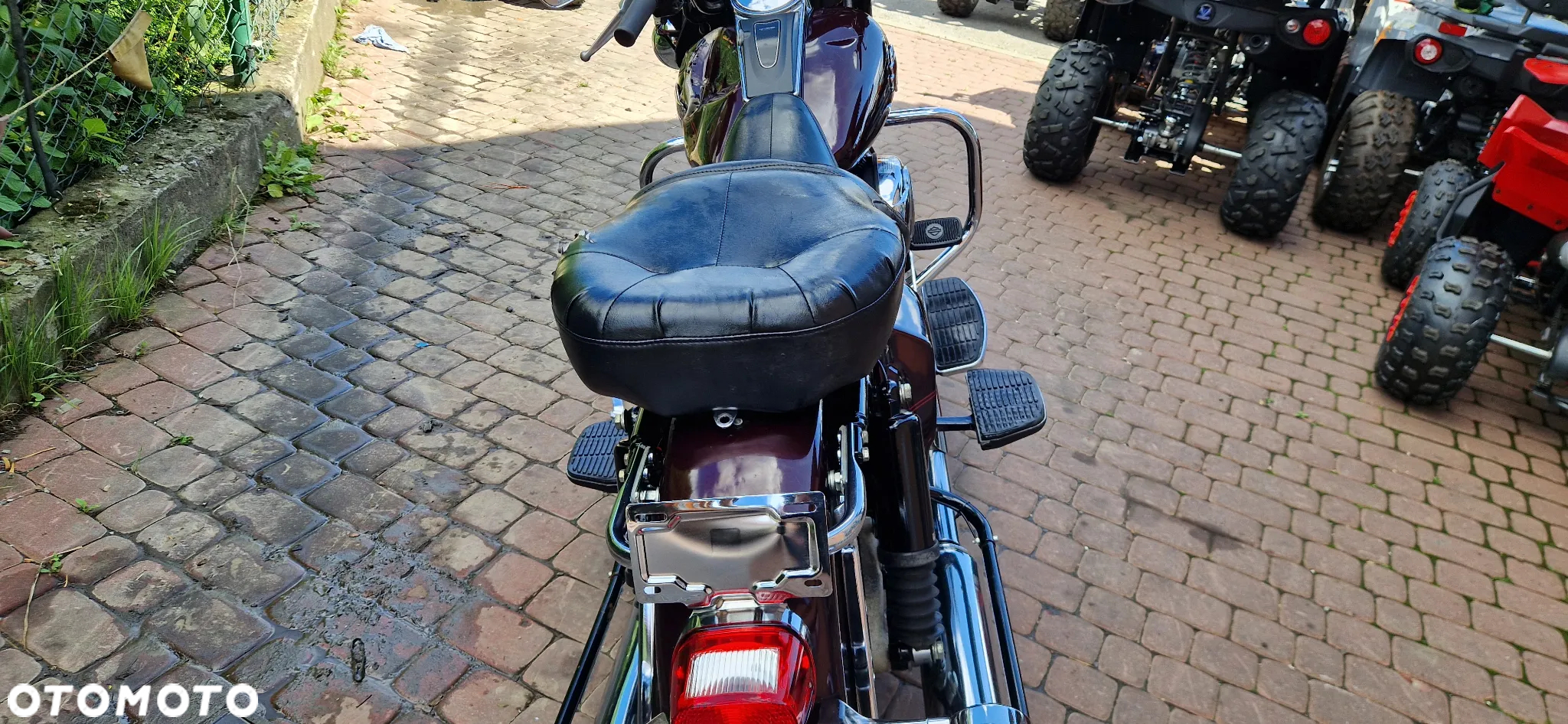 Harley-Davidson FLH Electra Glide - 24