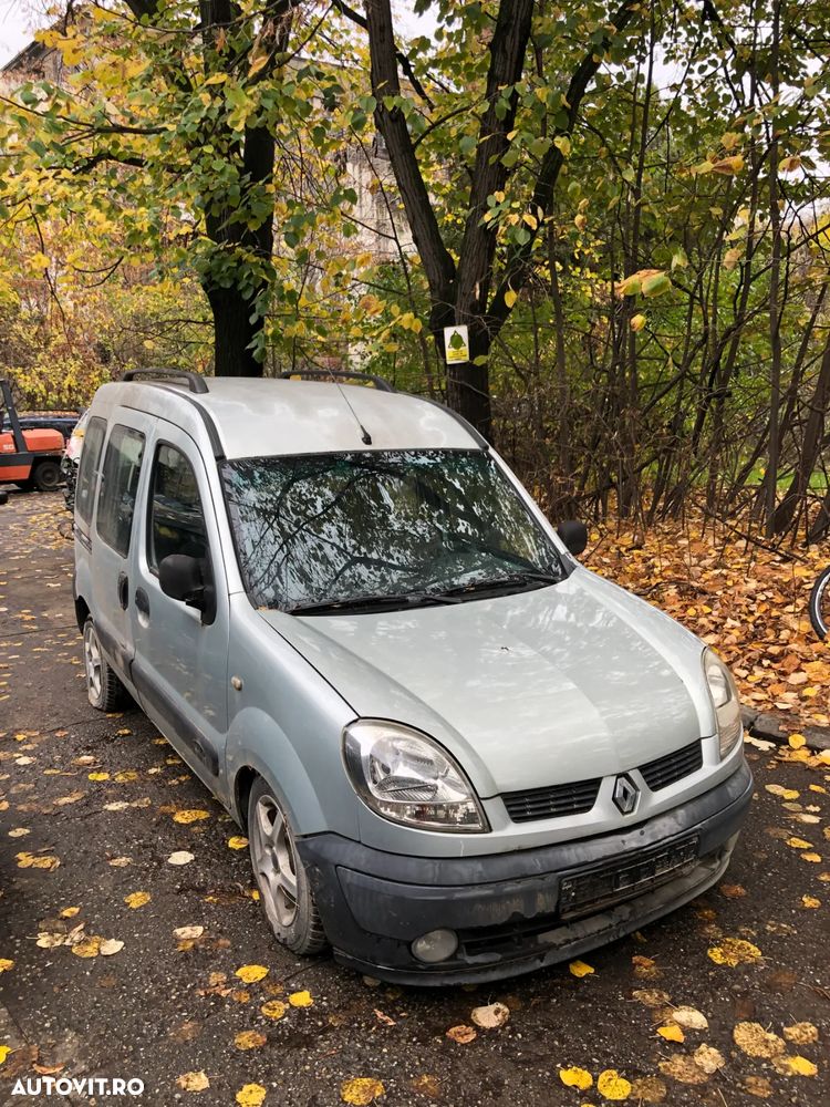 Dezmembrez Renault Kangoo 2005 gri argintiu 1,5 dci - 4