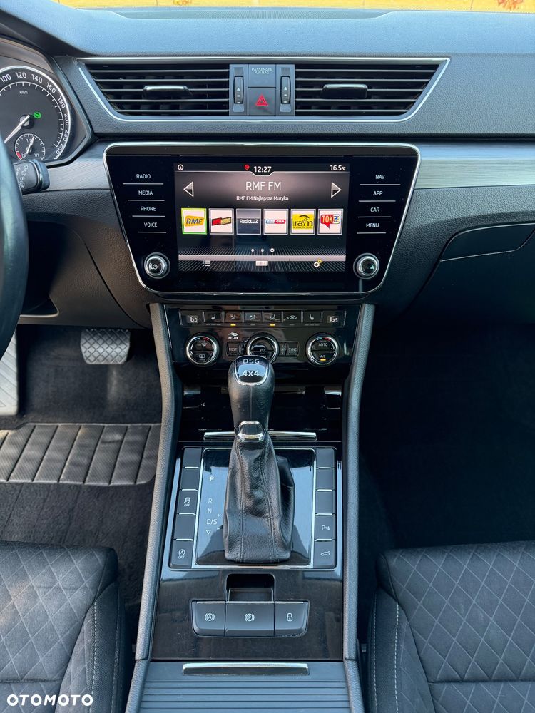 Skoda Superb 2.0 TDI 4x4 Ambition DSG - 8