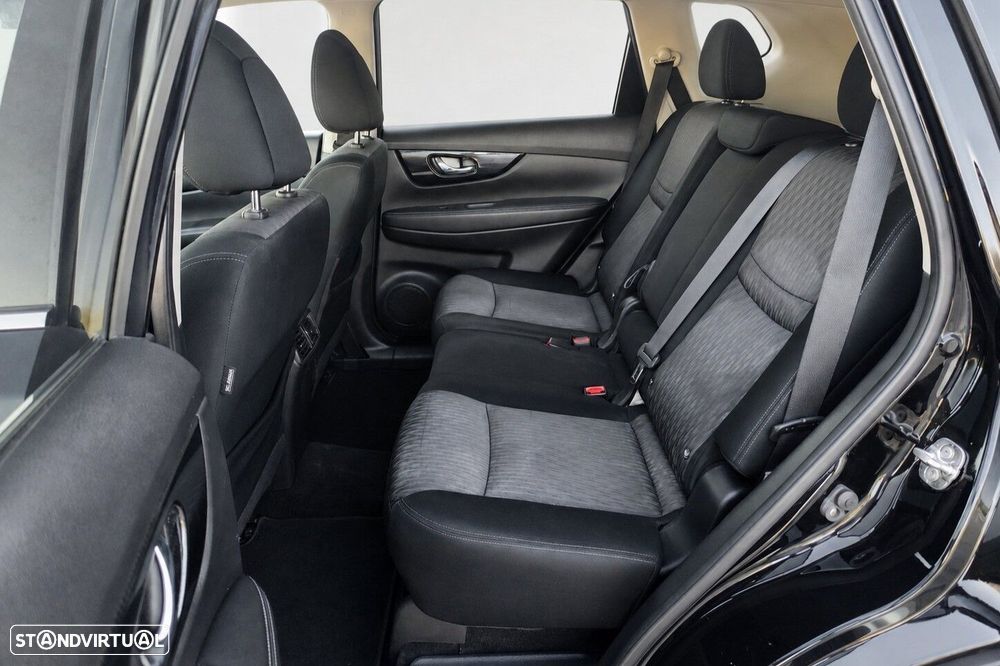 Nissan X-Trail 1.7 dCi N-Connecta - 16