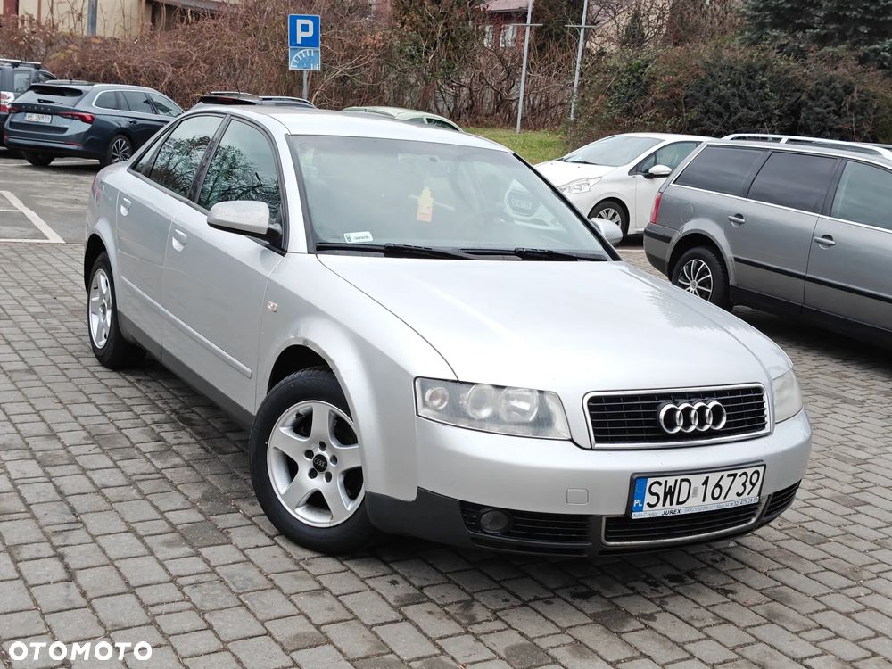 Audi A4 Limousine - 2