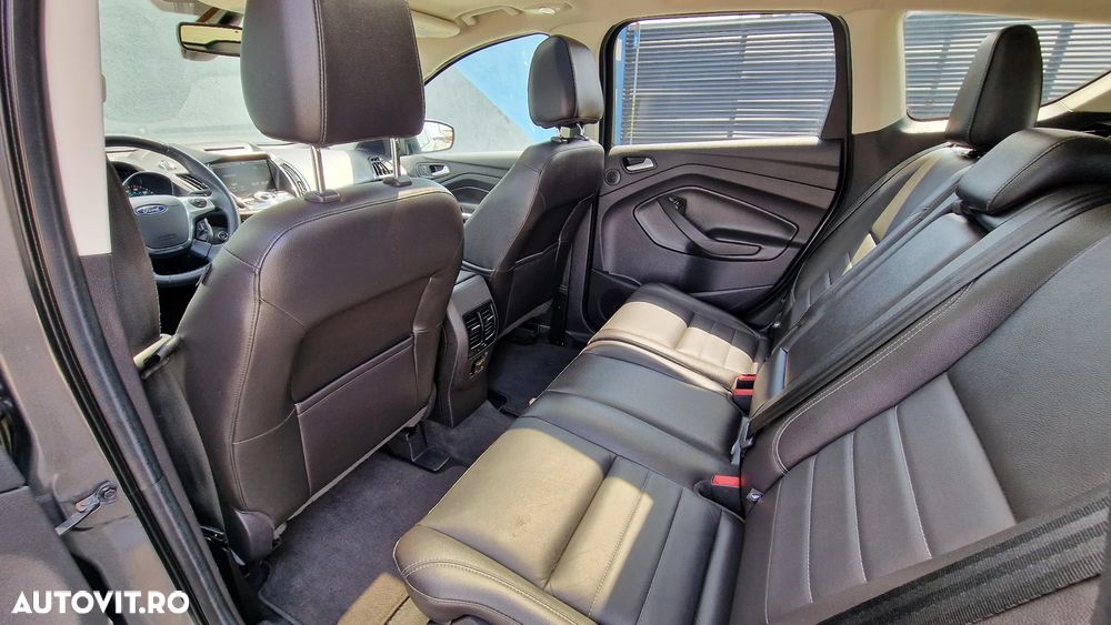Ford Kuga 1.6 EcoBoost 4x4 Aut. Titanium - 7