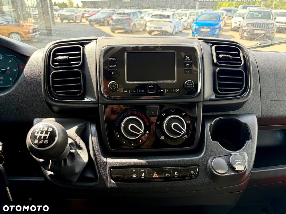 Fiat Ducato Furgon L2H2 - 11