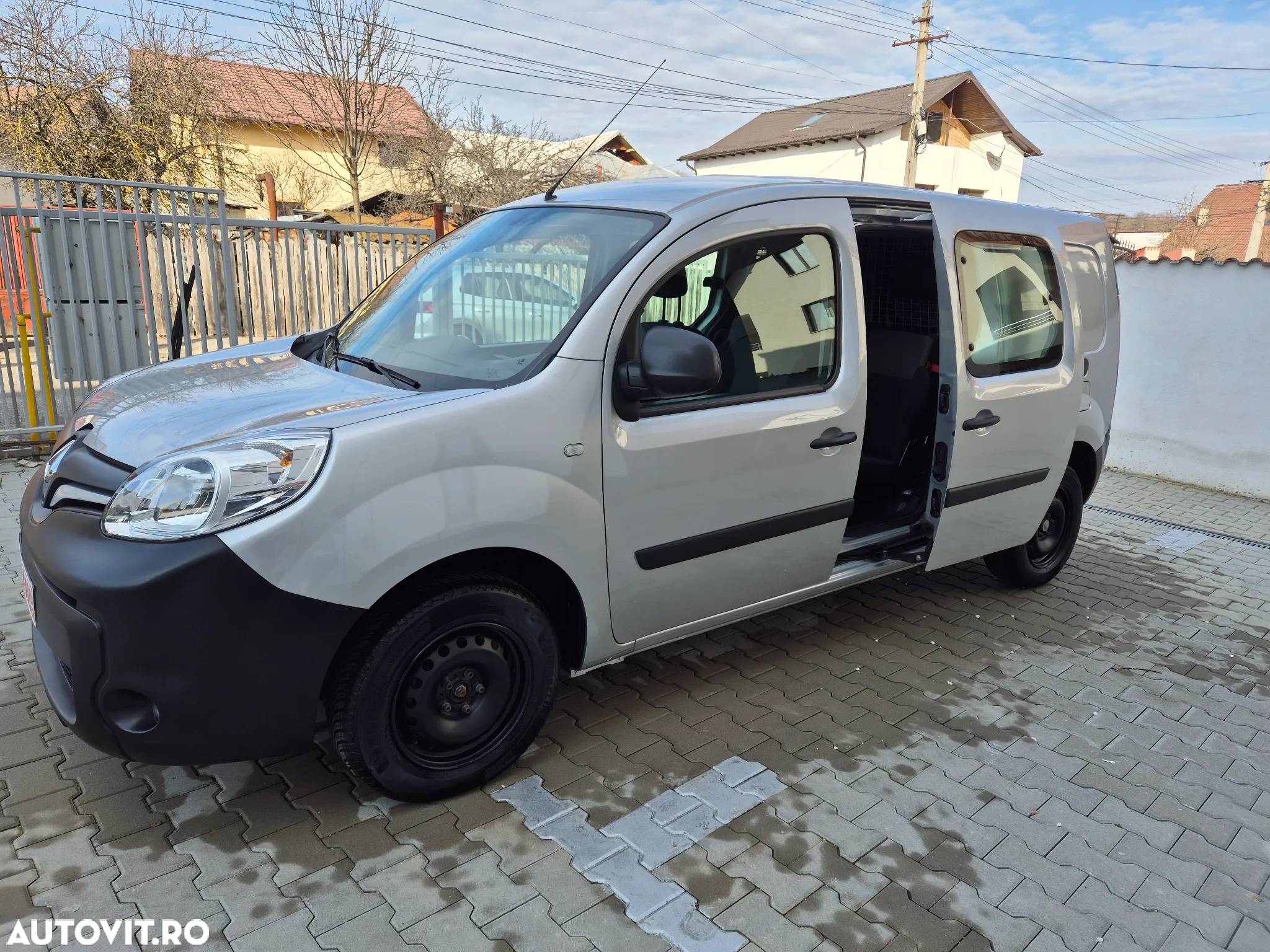Renault Kangoo dCi 110 FAP Start & Stop Grand - 14