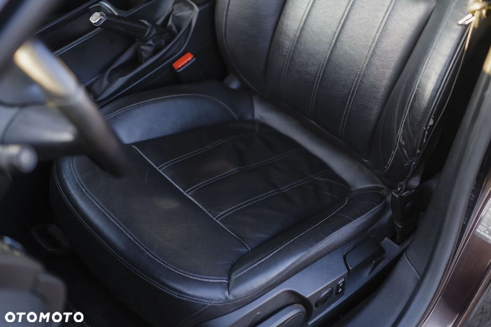 Opel Insignia 1.4 T Cosmo S&S - 10