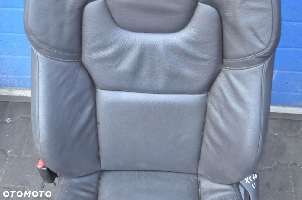 VOLVO XC60 II KOMPLET FOTELI  FOTELE SIEDZENIA SKÓRA KANAPA BOCZKI - 7