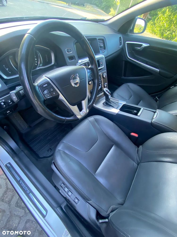 Volvo S60 T5 Drive-E Base - 9