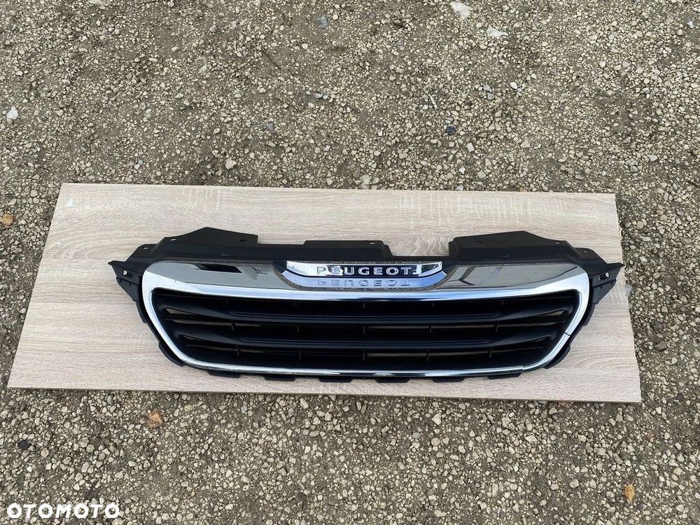 ATRAPA GRILL PEUGEOT 108 53114-0H020 14-22 - 1
