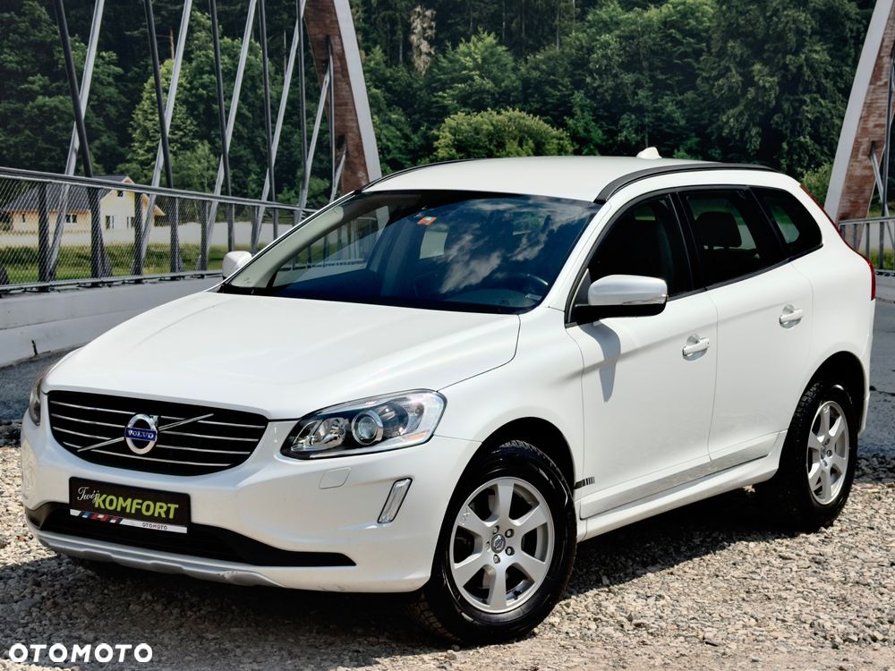 Volvo XC 60 D4 AWD Geartronic Summum - 2