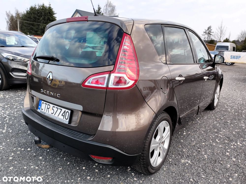Renault Scenic 2.0 16V 140 CVT Dynamique - 11