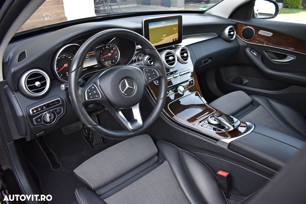 Mercedes-Benz C - 11