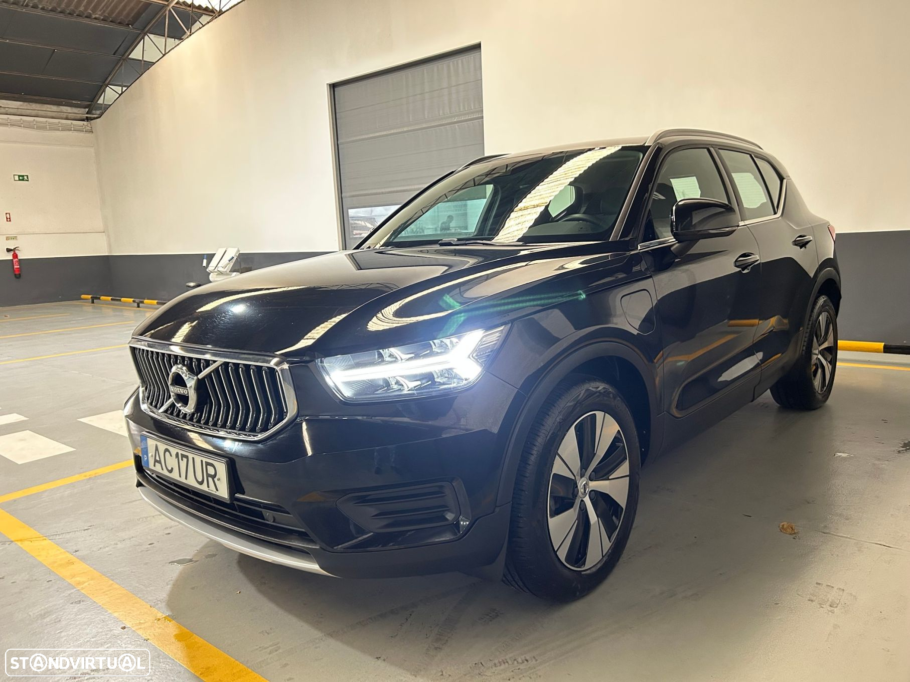 Volvo XC 40 1.5 T5 PHEV Inscription - 4
