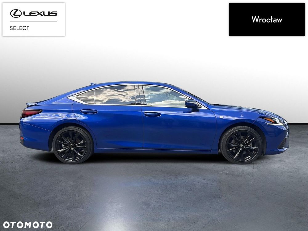 Lexus ES 300h F Sport Edition - 7